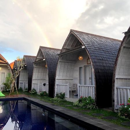 Kj Klumpu Wooden Style Guest House At Canggu Exterior photo